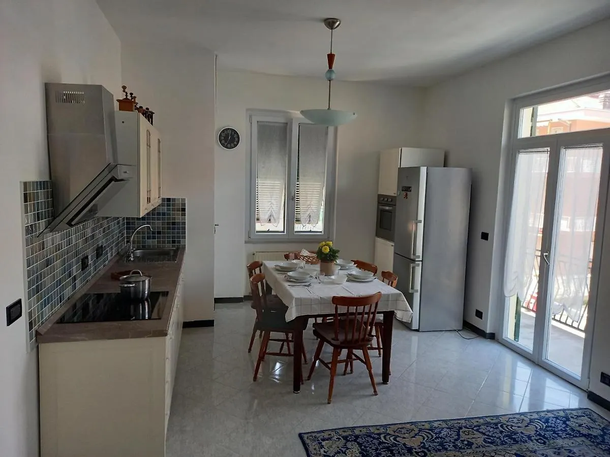 דירות Carasco Dana'S House