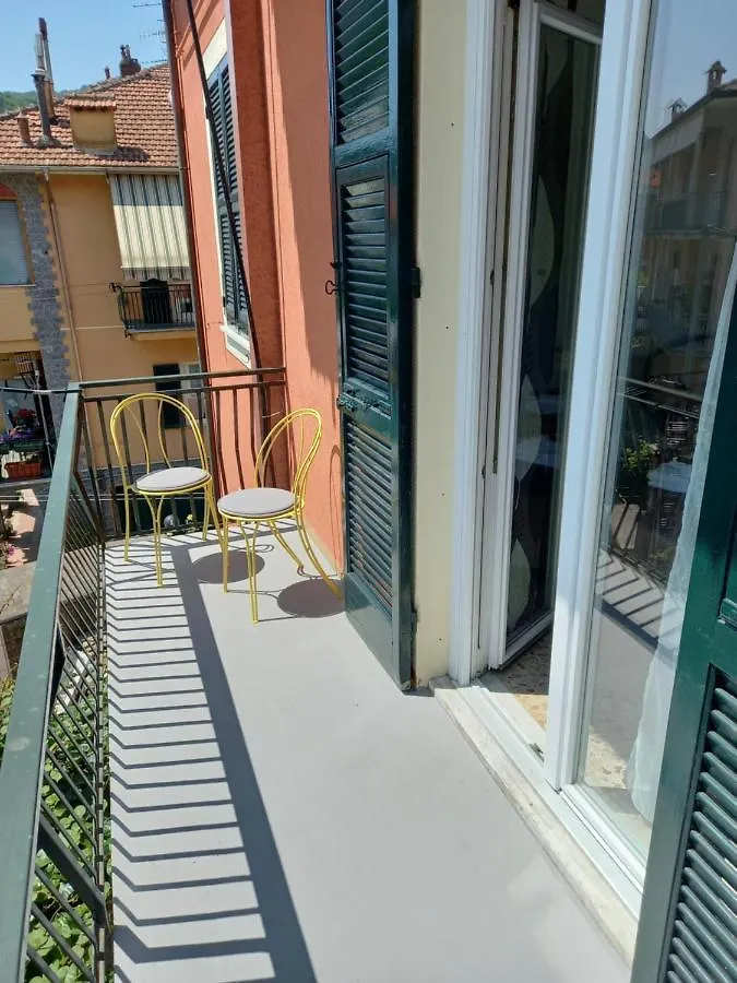 Dana'S House Apartment Carasco 0*,  Italy