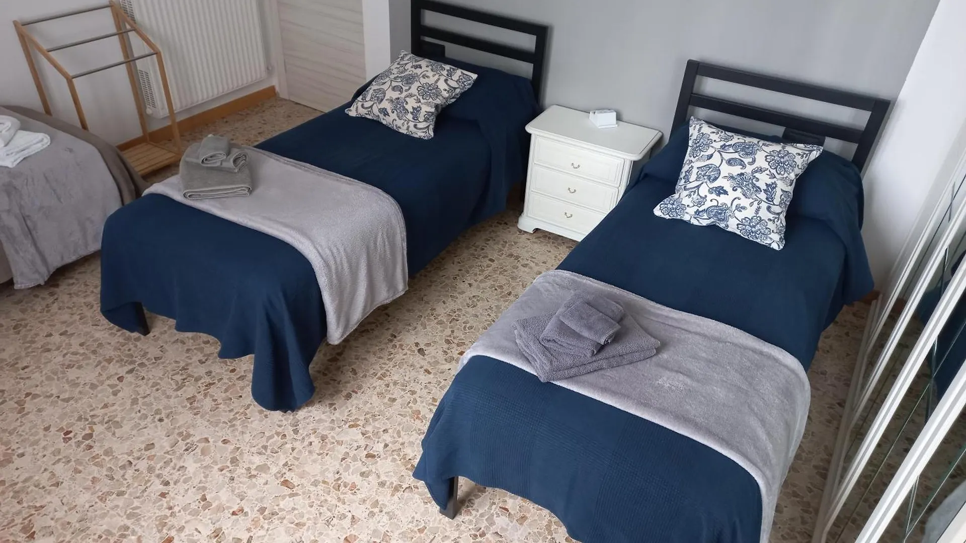 דירות Carasco Dana'S House